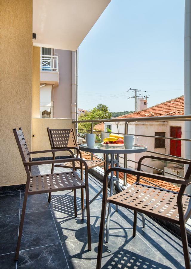 Studios & Apartments Elisabeta يميناريا المظهر الخارجي الصورة