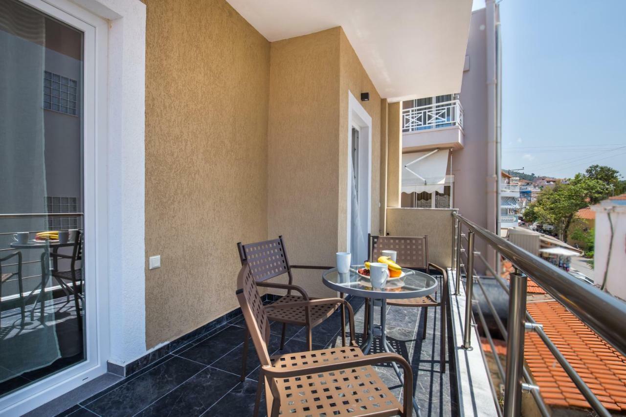 Studios & Apartments Elisabeta يميناريا المظهر الخارجي الصورة