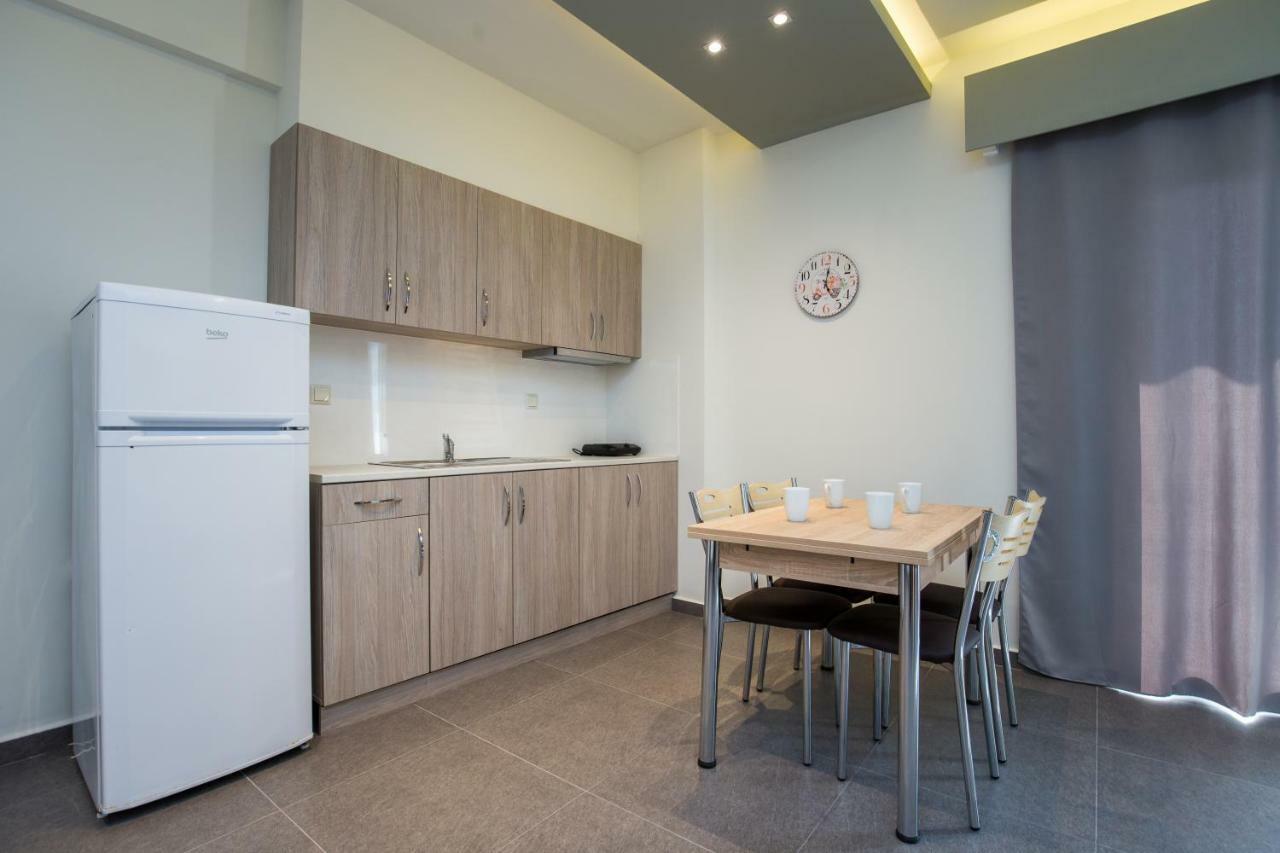 Studios & Apartments Elisabeta يميناريا المظهر الخارجي الصورة