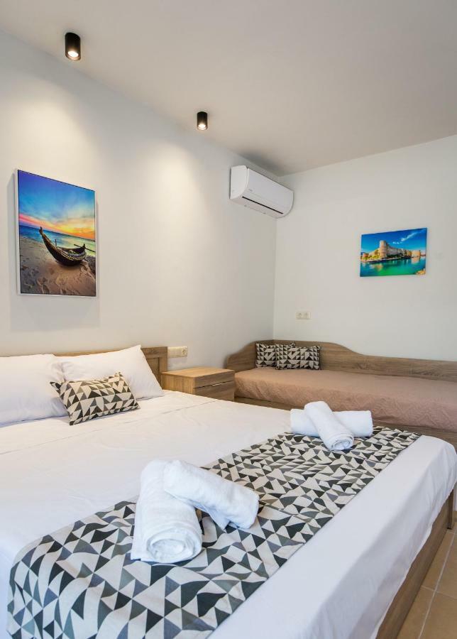 Studios & Apartments Elisabeta يميناريا المظهر الخارجي الصورة