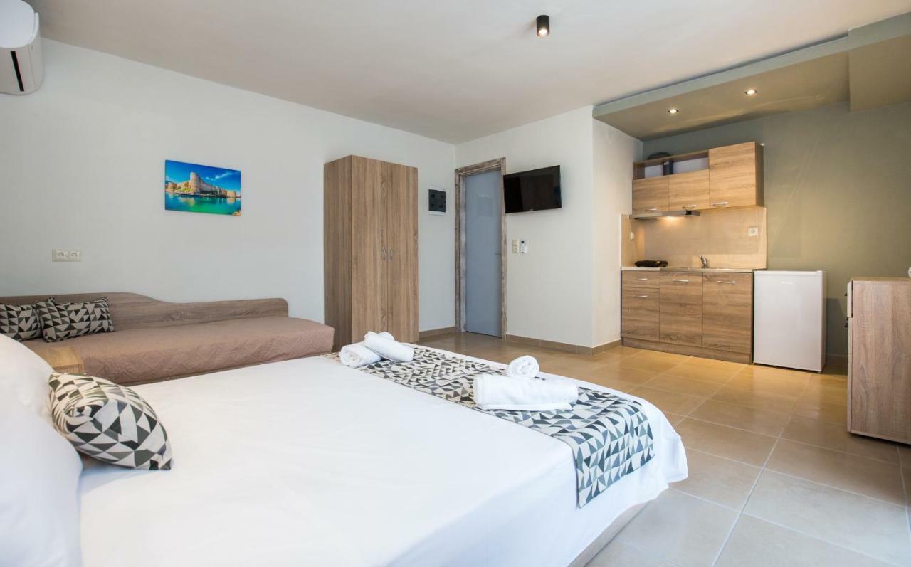 Studios & Apartments Elisabeta يميناريا المظهر الخارجي الصورة